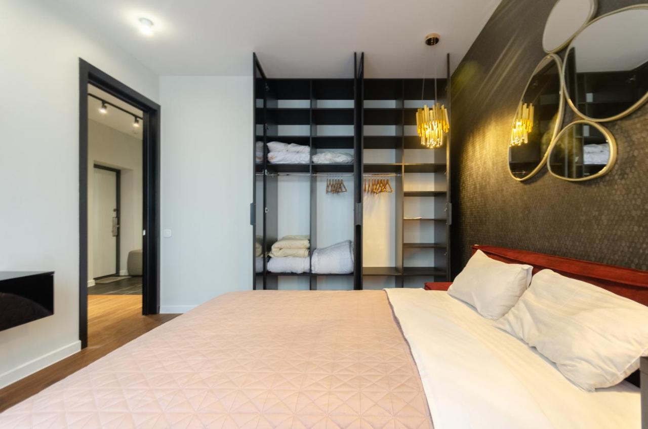 Petrovdom 9-102 In Best Apartment In Rc New York Concept House Kiev Ngoại thất bức ảnh