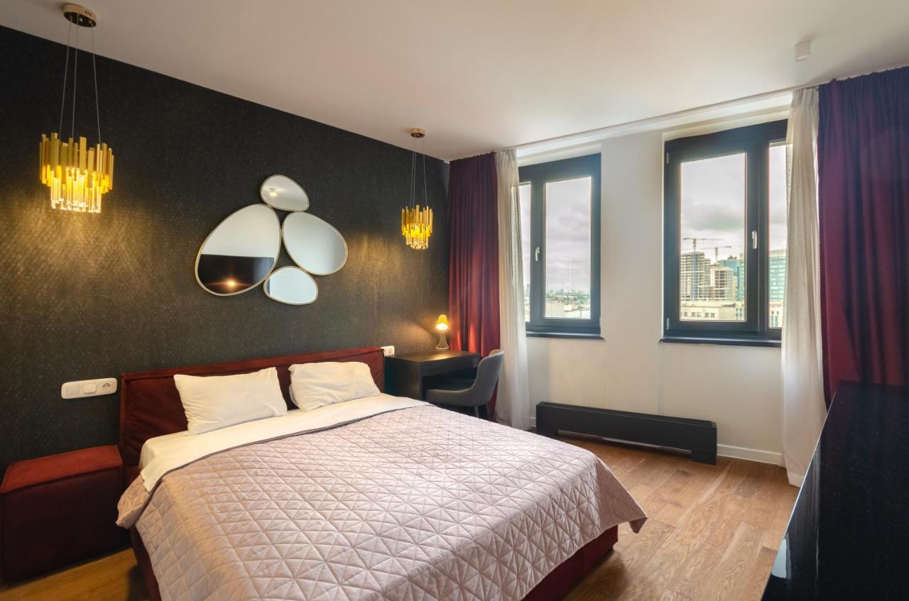 Petrovdom 9-102 In Best Apartment In Rc New York Concept House Kiev Ngoại thất bức ảnh