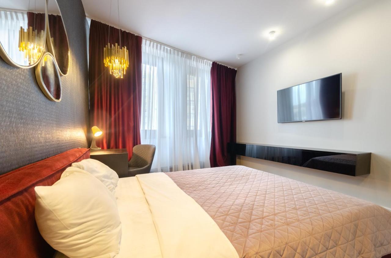 Petrovdom 9-102 In Best Apartment In Rc New York Concept House Kiev Ngoại thất bức ảnh